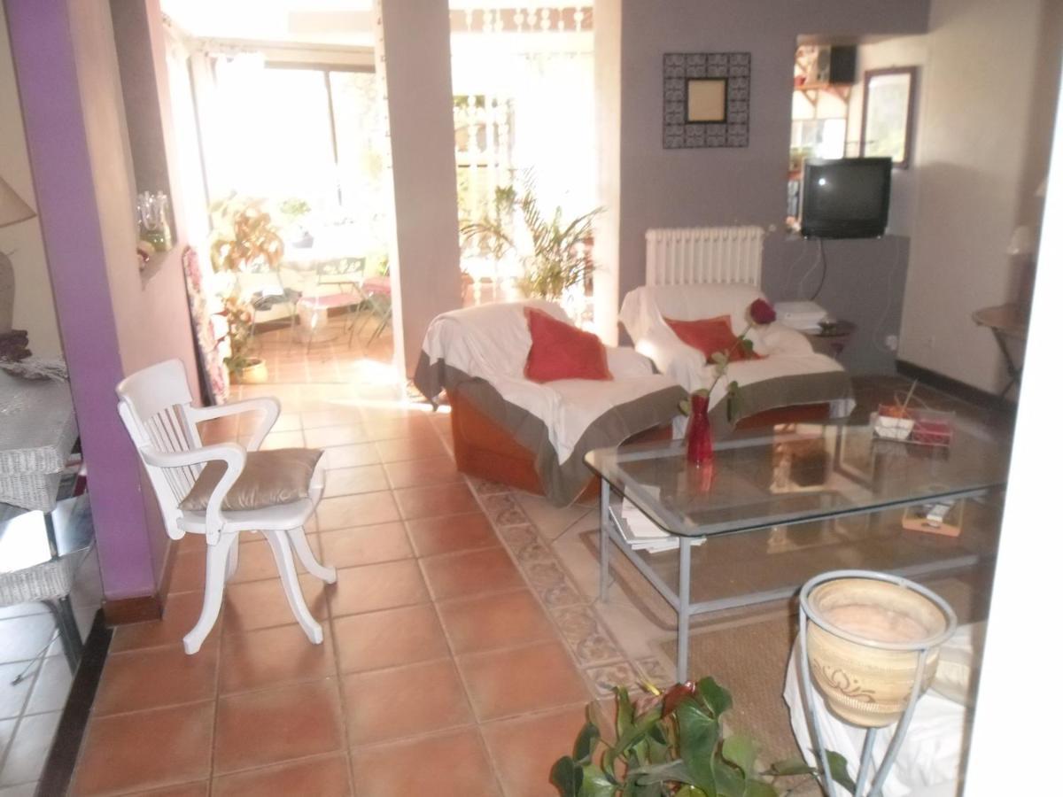 Belle Maison De Caractere Dans Village Et Sa Piscine Privee 7 Pers- 3 Chambres - 12 Rue Emile Zola Millas Buitenkant foto